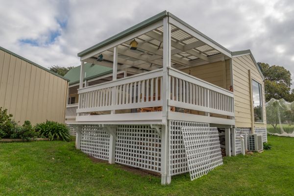 Deck Lattice Repair in Bear